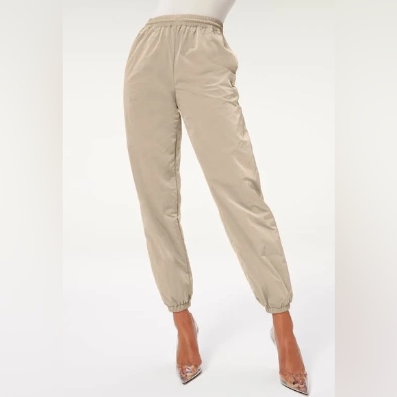 Good American Pants - Good American GOLD Essential Track Pants